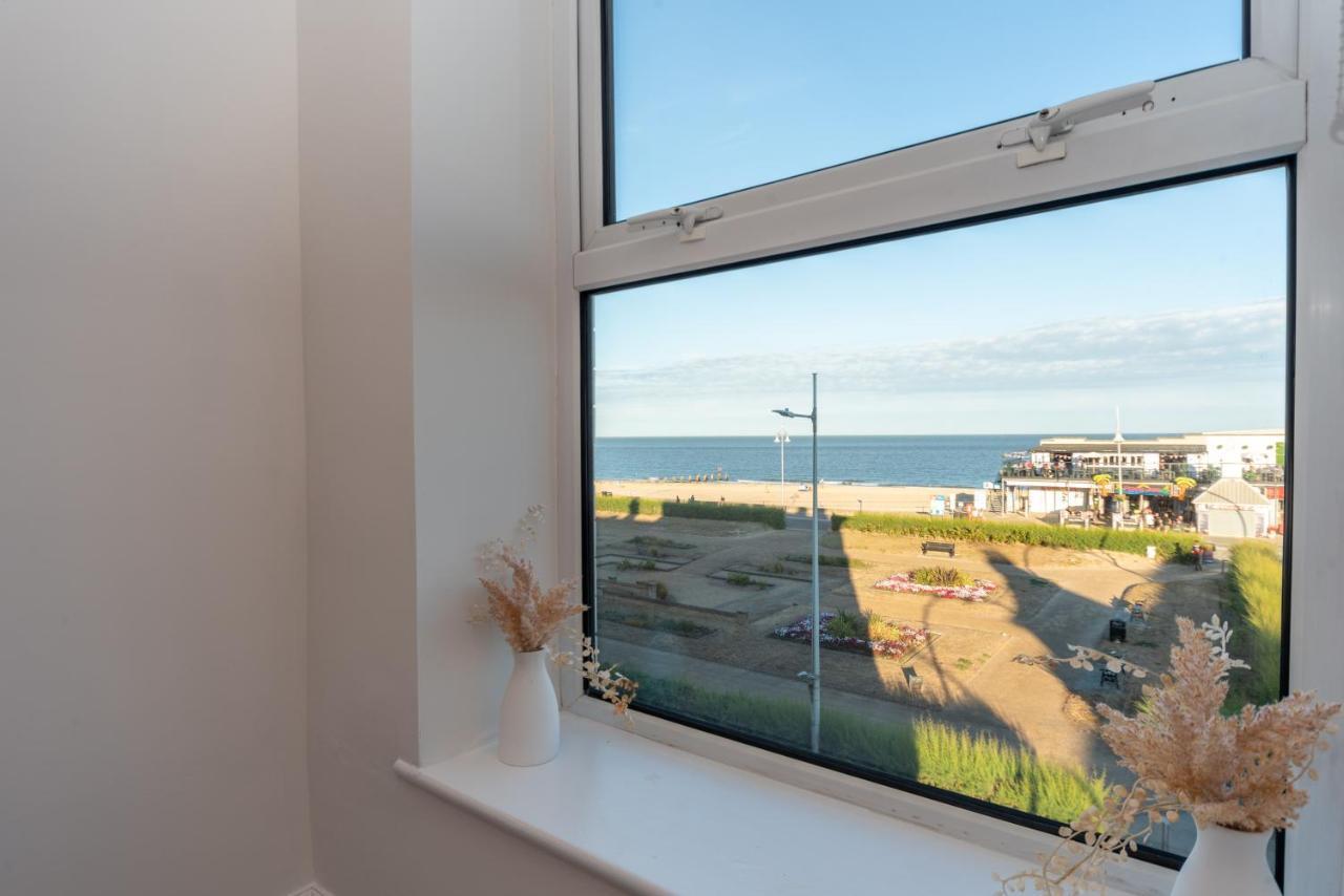 Sea Views Modern Two Bedroom Apartment Lowestoft Exteriér fotografie